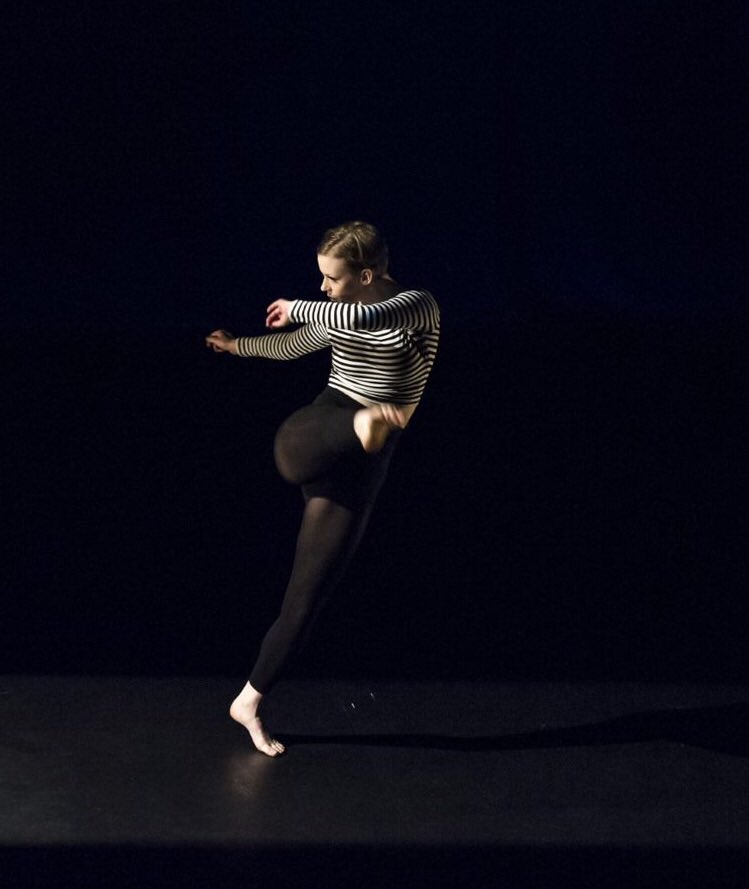 dancexchange's tweet photo. 1 WEEK TO GO! 

Last chance to apply for #Dancegen our high quality regional prevocational training programme in contemporary dance. Aged 11-16 &amp; love to dance? Get your application in for our FINAL open audition for Sept ‘18 start. Check out https://t.co/sQbh7R6qTG for more info https://t.co/JDyZsmpJ20