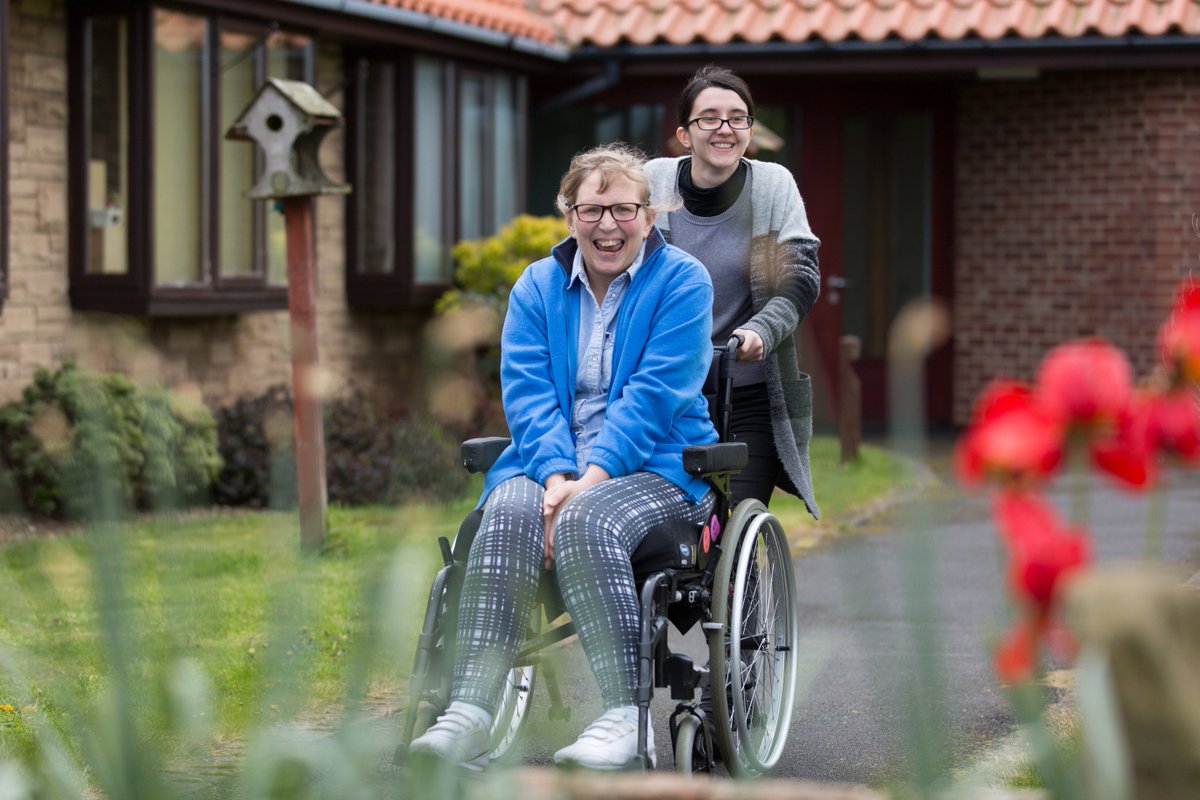 LeonardCheshire's tweet photo. Happy #VolunteerRecognitionDay — a massive thank you to all our amazing volunteers around the world! https://t.co/ZhOpcIDla0