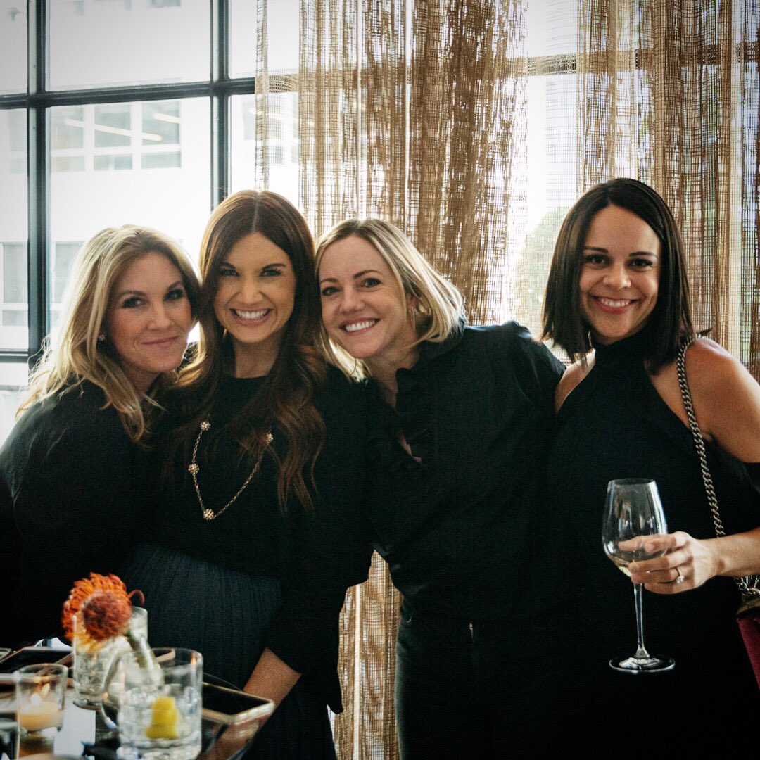 RobReffkin's tweet image. Celebrating our success in Dallas last night! Since launching here in January, we’ve been able to build an incredible founding team &amp;amp; make a massive impact in only a few short months. Thank you to our agents &amp;amp; employees, I’m honored to be on this journey with all of you.