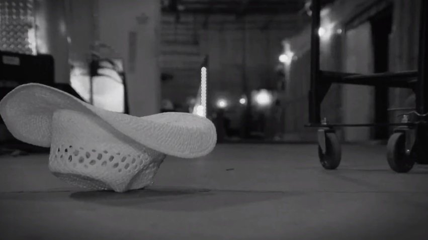 joshgetsit's tweet photo. Gaga leaving the Joanne era behind https://t.co/TLsn2mrzT2