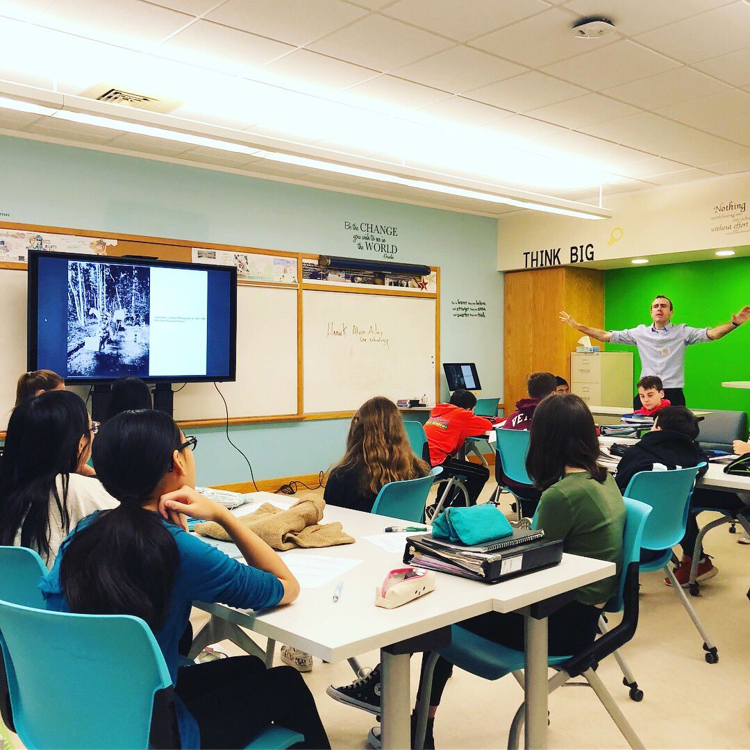 fountain7sms's tweet photo. A visit from Michael from the New York Historical Society as we explore Westward Expansion! #fountain7pride #scarsdalepride #scarsdalemspride https://t.co/d2clkoS2DX