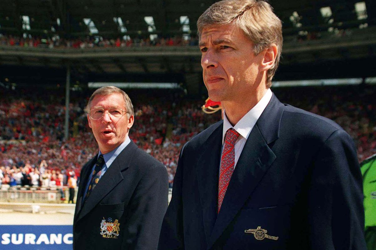 tungstein04's tweet photo. Two of the greatest things I've witnessed in English football 😢. Sir Alex Ferguson and #LeProfessor Arsene Wenger. Goodbye and wish you great farewell. #MerciArsene https://t.co/HtO8sQWRMm