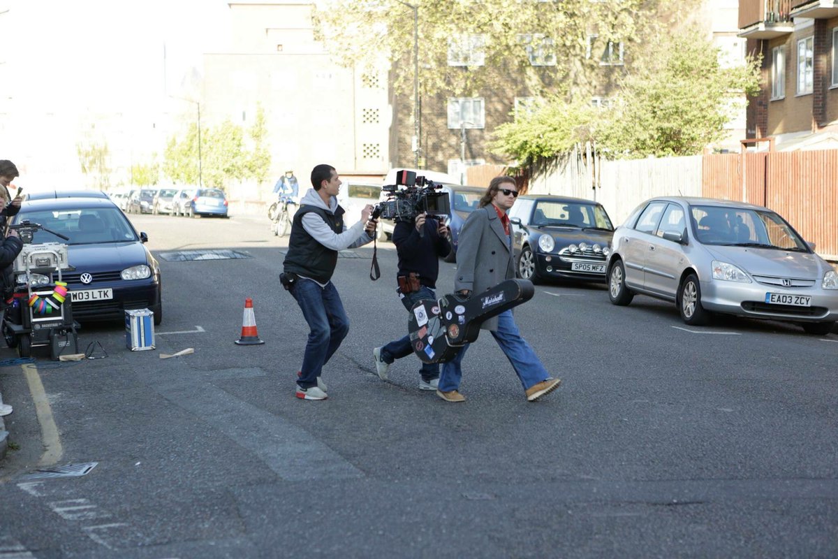 Today is the 27th anniversary of Steve Marriott’s passing- gone but definitely not forgotten!Coincidentally it’s also the 3rd anniversary of the first day of shooting of Midnight Of My Life- Happy memories! Rest In Peace, Steve! 🎶🎼🎬