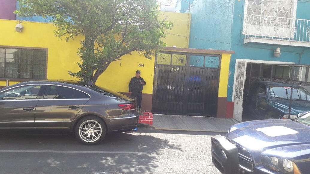 LMunicipio's tweet photo. @VillaDeCortes1 @SSP_CDMX @UCS_CDMX @hiramalmeidae @elconsejomx se mantiene constantes recorridos sobre Gregorio Lopez y Fuentes, Ruben M. Campos y Luis G. Inclan de Villa de Cortes con patrullas y personal Pie tierra, para evitar el incremento de este delito se mantiene comunicación con el C-5 y C-2 Sur para lograr detener a los delincuentes https://t.co/awYkosR3My