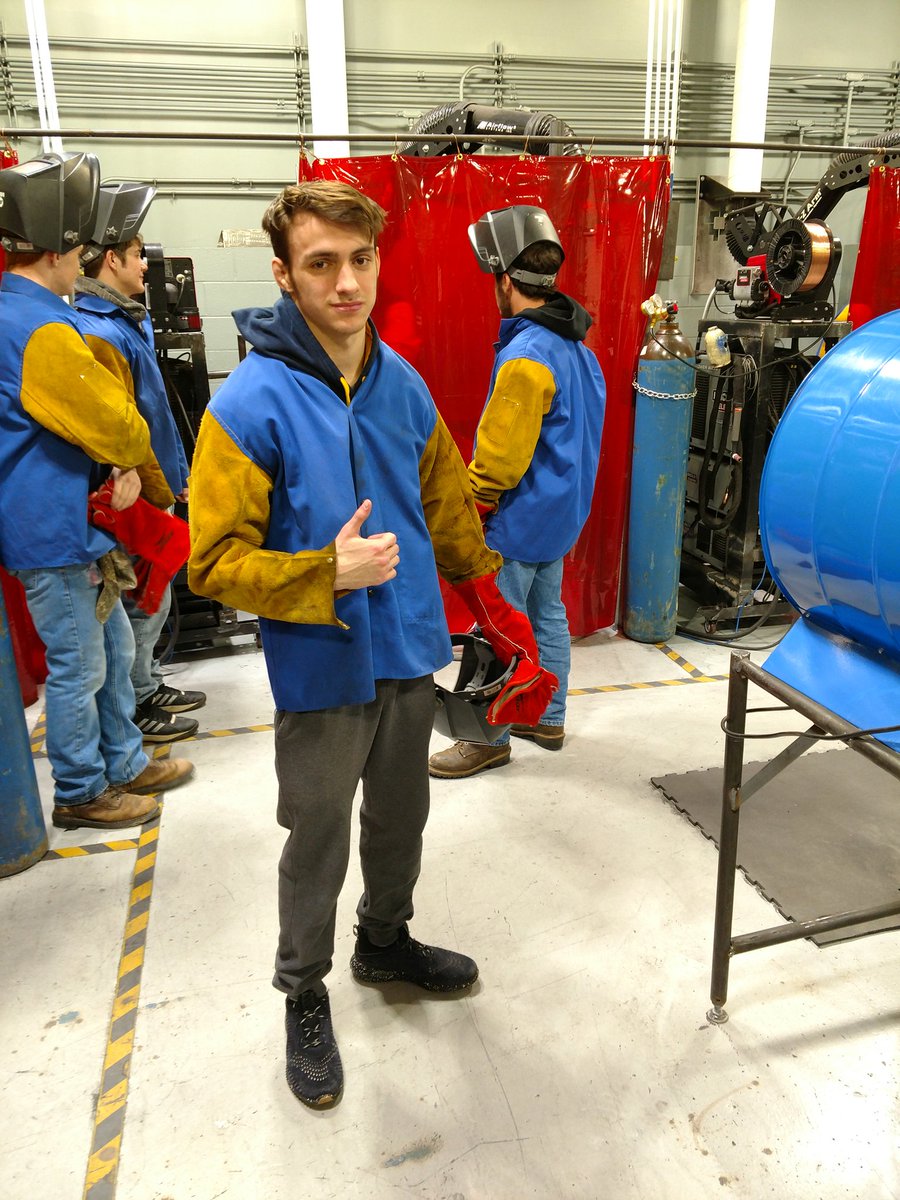 HS_CareerCenter's tweet photo. Spring Grove students participated in the @HACC_info trades exploration day today at HACC York! This was a great opportunity for our students! https://t.co/xG4gPrZR7q