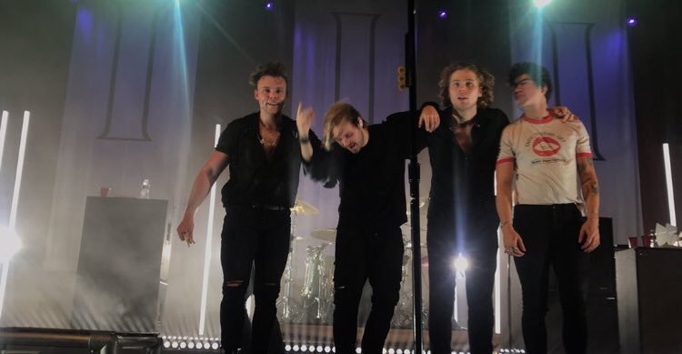 MCliffordPL's tweet image. Vibe Tour, Dallas // 19.04.2018
#5SOS3Dallas