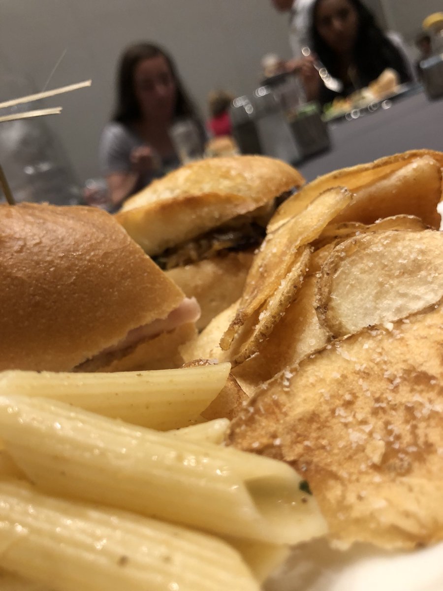 LancerStudentSF's tweet photo. Who’s excited for lunch time! #ssf2018 #SSF2018 https://t.co/ZrElOkmLvH