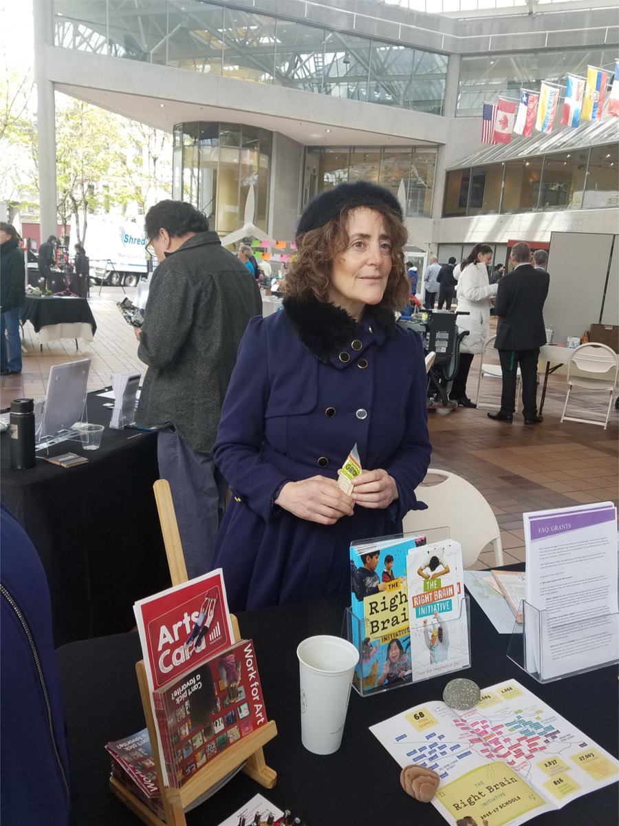 Volunteers rock! <a href="/R_A_C_C/">Regional Arts & Culture Council</a> volunteer Valerie Adell joined us at PGE's Earth Day Fair this week. Thank you Valerie, and thank you <a href="/portlandgeneral/">Portland General</a> for hosting so many admirable nonprofit groups.