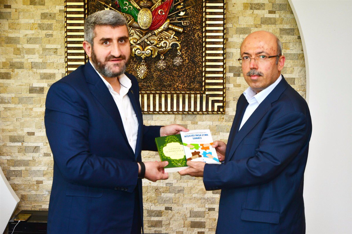UMAD Başkanı Abdulvahap Ekinci, Fatih Sultan Mehmet Üniversitesi İslami İlimler Fakültesi Dekan Yrd. Prof. Dr. Ali Bulut, AGD MGV Adana Şube Başkanı Abdulaziz Kıranşal ve YK Üyelerine nazik ziyaretlerinden dolayı teşekkür ederim. <a href="/avahapekinci/">Abdulvahap Ekinci</a> <a href="/AKIRANSAL/">Dr. Abdulaziz KIRANŞAL</a> <a href="/beyzaabdullah/">💞Beyza&Abdullah Yüksel 💞</a> <a href="/umadder/">UMAD</a>