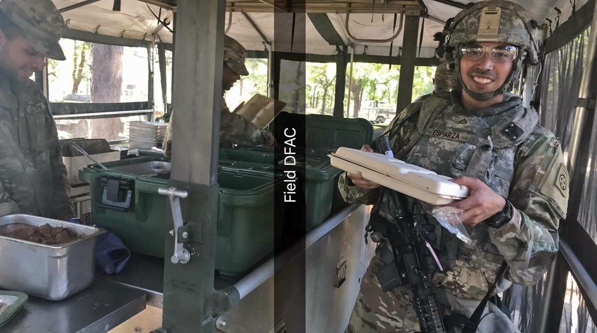 82ndADSTB's tweet photo. Superchargers eat like royalty as they are offered daily hot cooked meals during JRTC 18-06. https://t.co/2tNkEEHL46