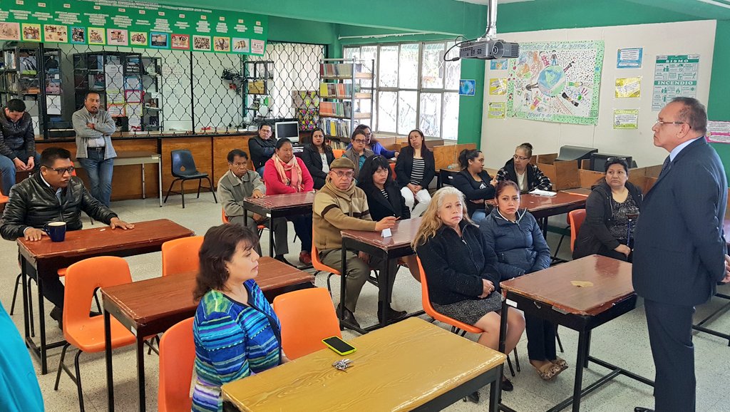 cobaep's tweet photo. Escuchamos a docentes y personal administrativo del Plantel de San Miguel Xoxtla. Para el @cobaep es fundamental otorgar las herramientas necesarias para  brindar una educación de calidad.
#SomosCOBAEP https://t.co/4eVef0wg0v