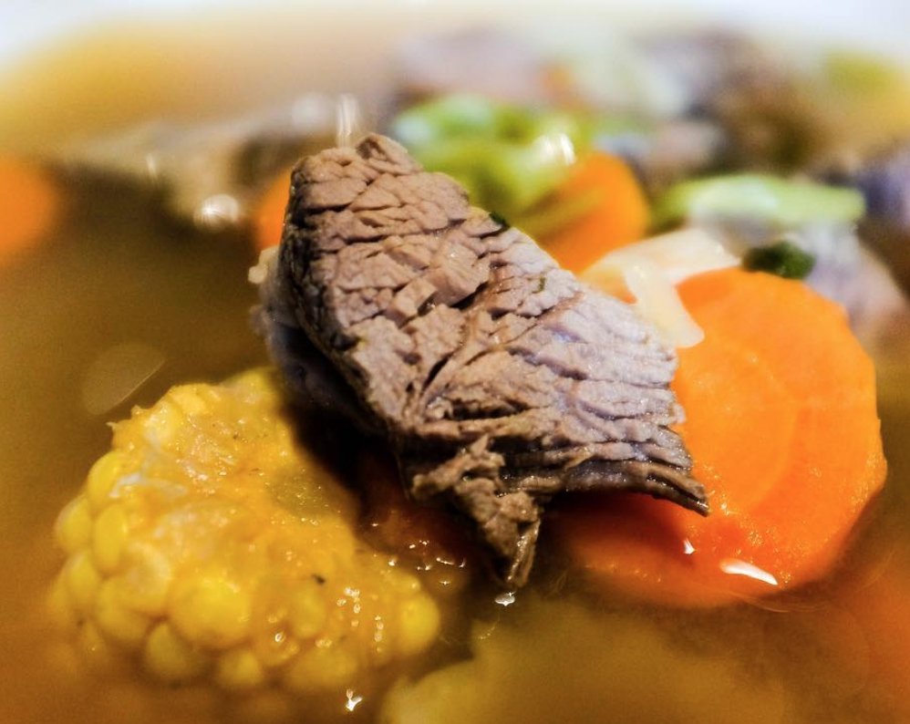 clubbenecasa's tweet photo. #Soup always brings #comfort, especially during this everlasting ❄️ #winter.
✨Pro Tip✨ Adding veggies to a #FoodProcessor or a #blender can help you to thicken up your #broth in a #healthy way.
Photo Credit: @CafeConLecheChi
#Cooking #CookingTips #ClubBeneCasa #ClubBC #BC https://t.co/J8JowNRQ4i