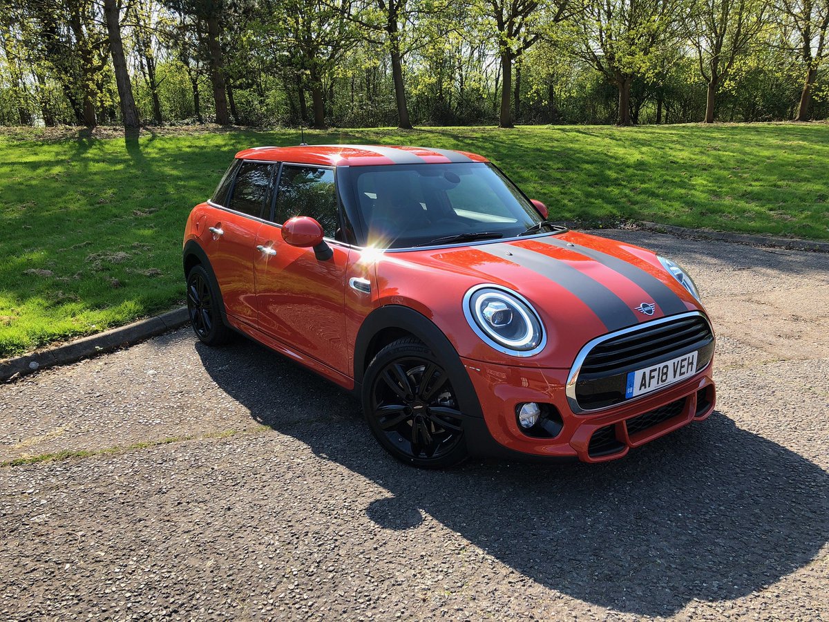 sycamoremini's tweet photo. Custom Stripes For Our MINI 5-Door Demo From Mks Customs
They Look Awesome!
#SycamoreMINI #SycamorePeterborough #Peterborough #MINI #MINIUK #MINIoftheDay #MINICooper #MINI3door #MINI5Door #mkscustoms https://t.co/iajPe4vG8O
