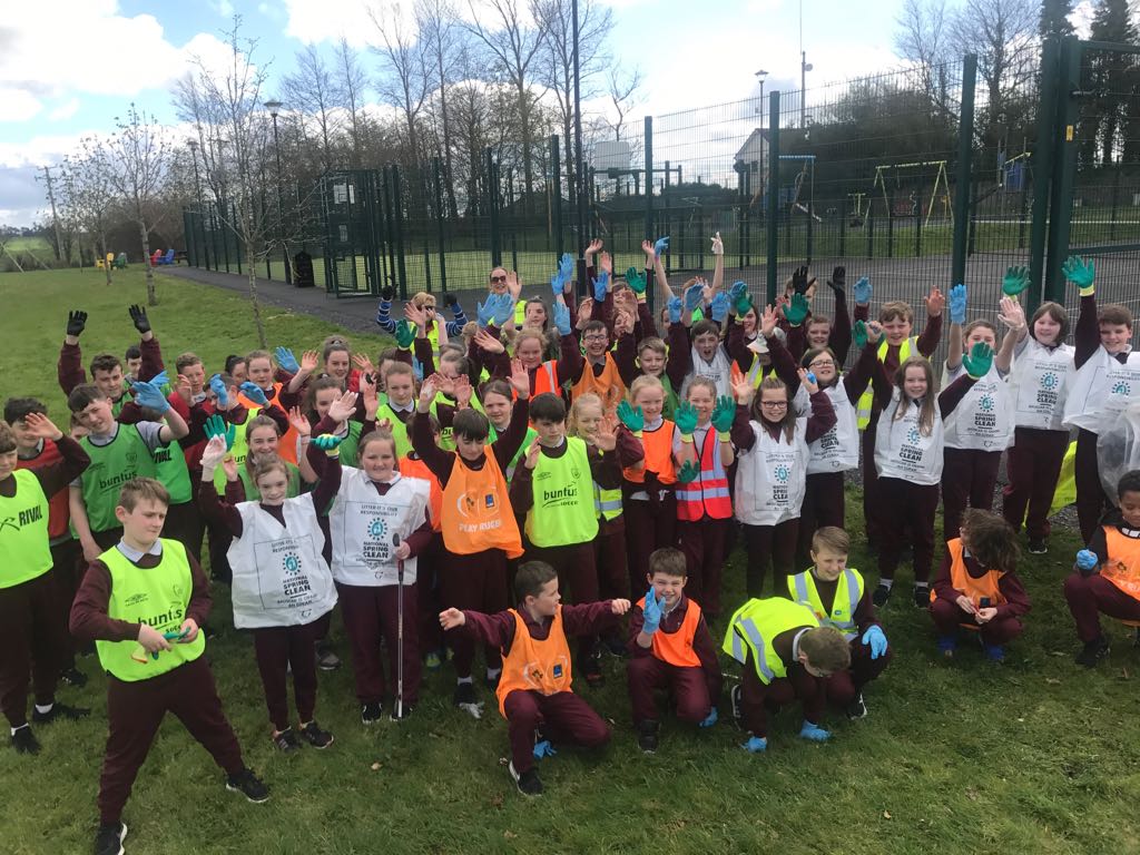 Mid West Radio tweet media