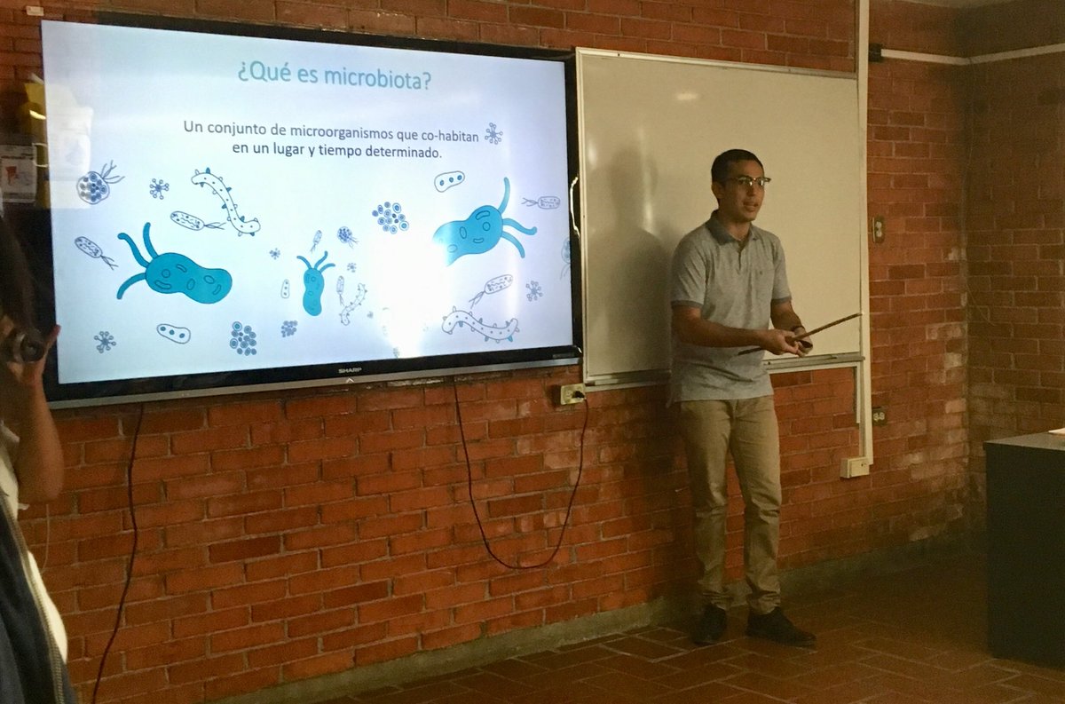 nitlamati's tweet photo. @MicrobiomicsIBT #puertasabiertasIBT Cómo la dieta impacta en la microbiota? https://t.co/dWwI07blvl