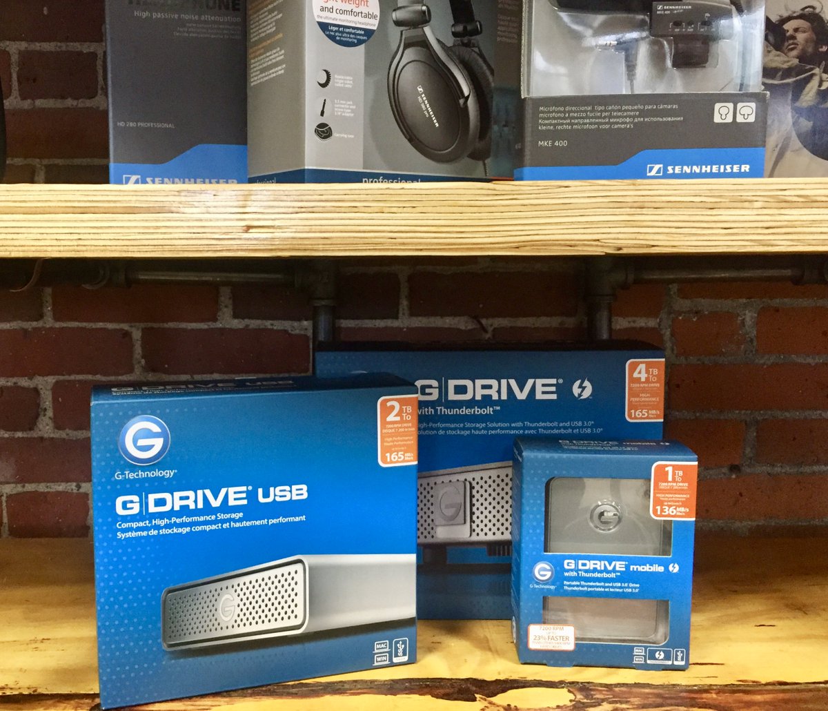 rulebostoncam's tweet photo. Haley's Production Outfitters pick of the week? G-DRIVES from @GTechStorage in 1, 2, 4TB, available in Thunderbolt or USB outputs, for high-speed data transfers and storage. Easy to pack + carry to set or on location. In stock + RTG. #productionexpendables #productionoutfitters https://t.co/UM3cI7Zu6Y