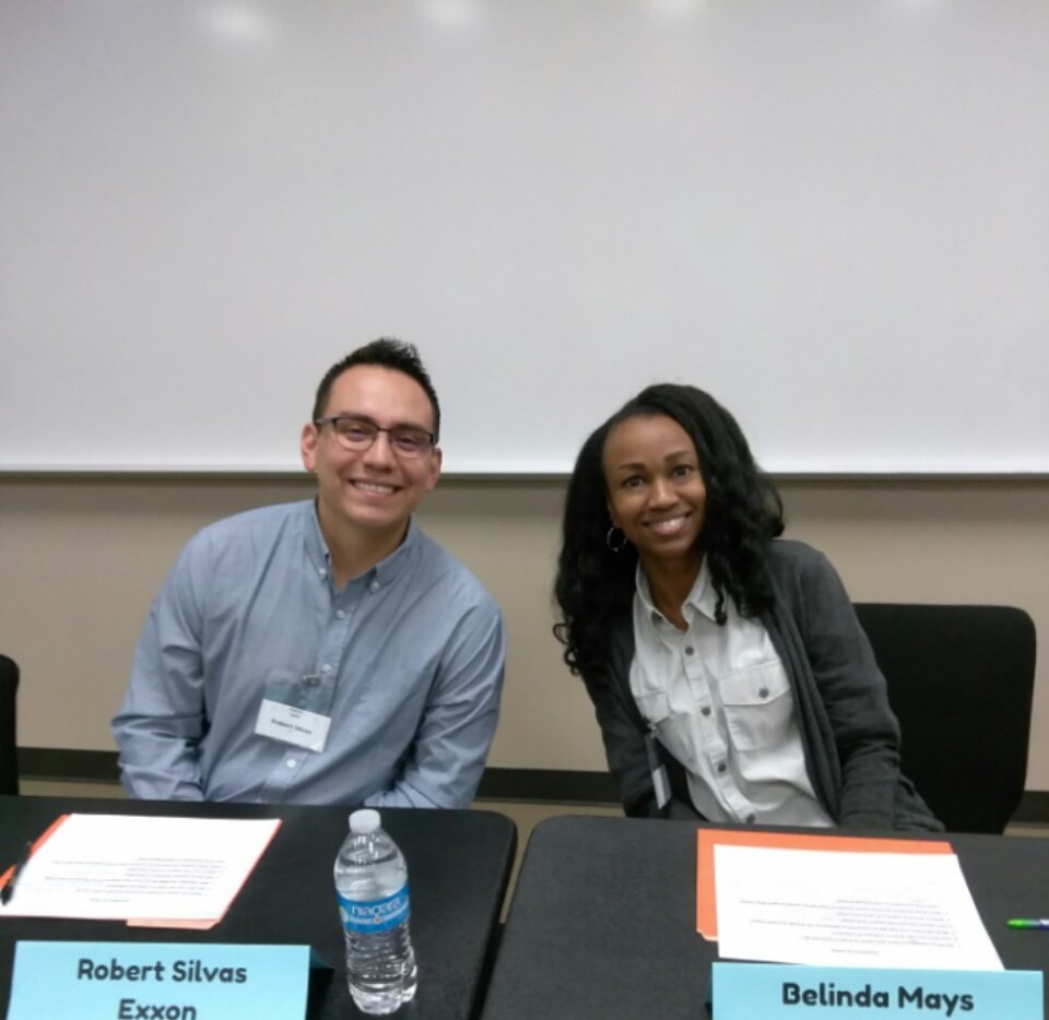 belindanechelle's tweet image. @GordonKSee and @KleinISD are doing a great job hosting #codingwars!!! So proud to be on the expert panel with @rob73696c766173 and see all these young girls and boys excited about coding.