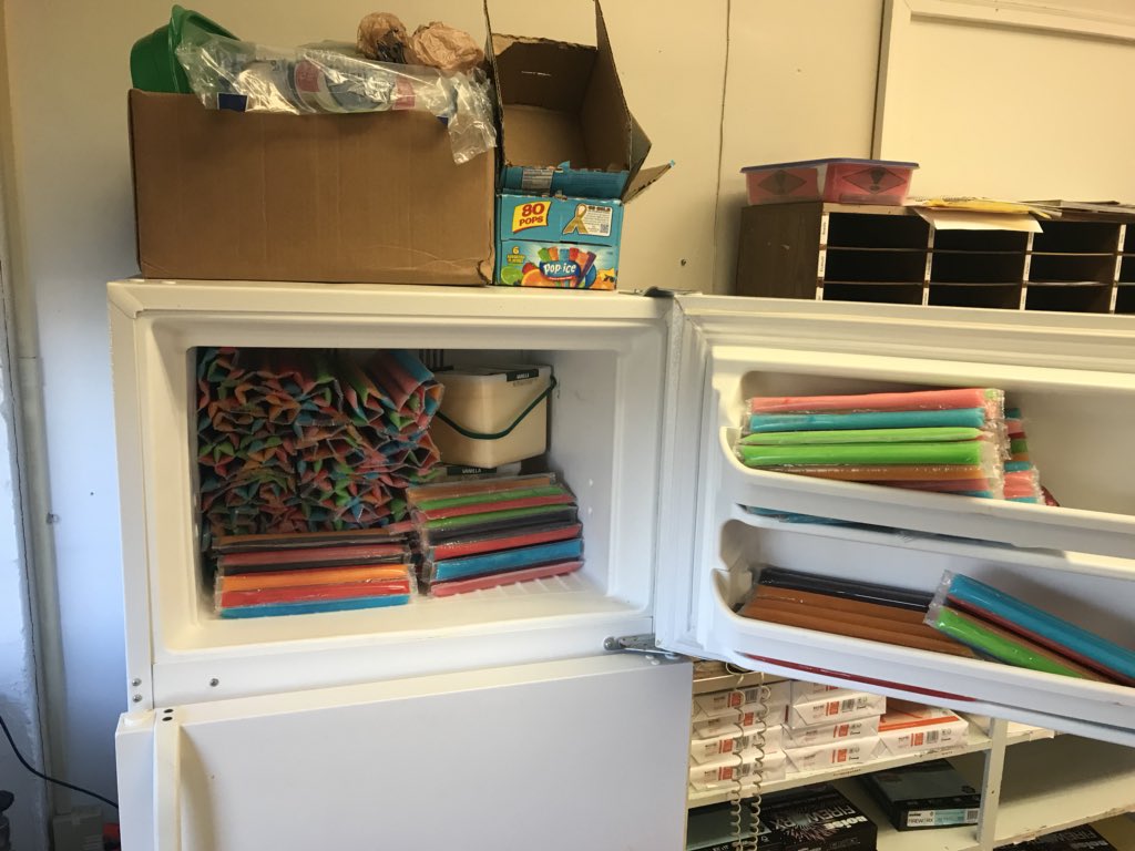 shultz_jason's tweet photo. Getting ready for our AIR Accountability Reward! Thank you to the parents that donated popsicles! #ucsteach https://t.co/6ZlFv8BUtd