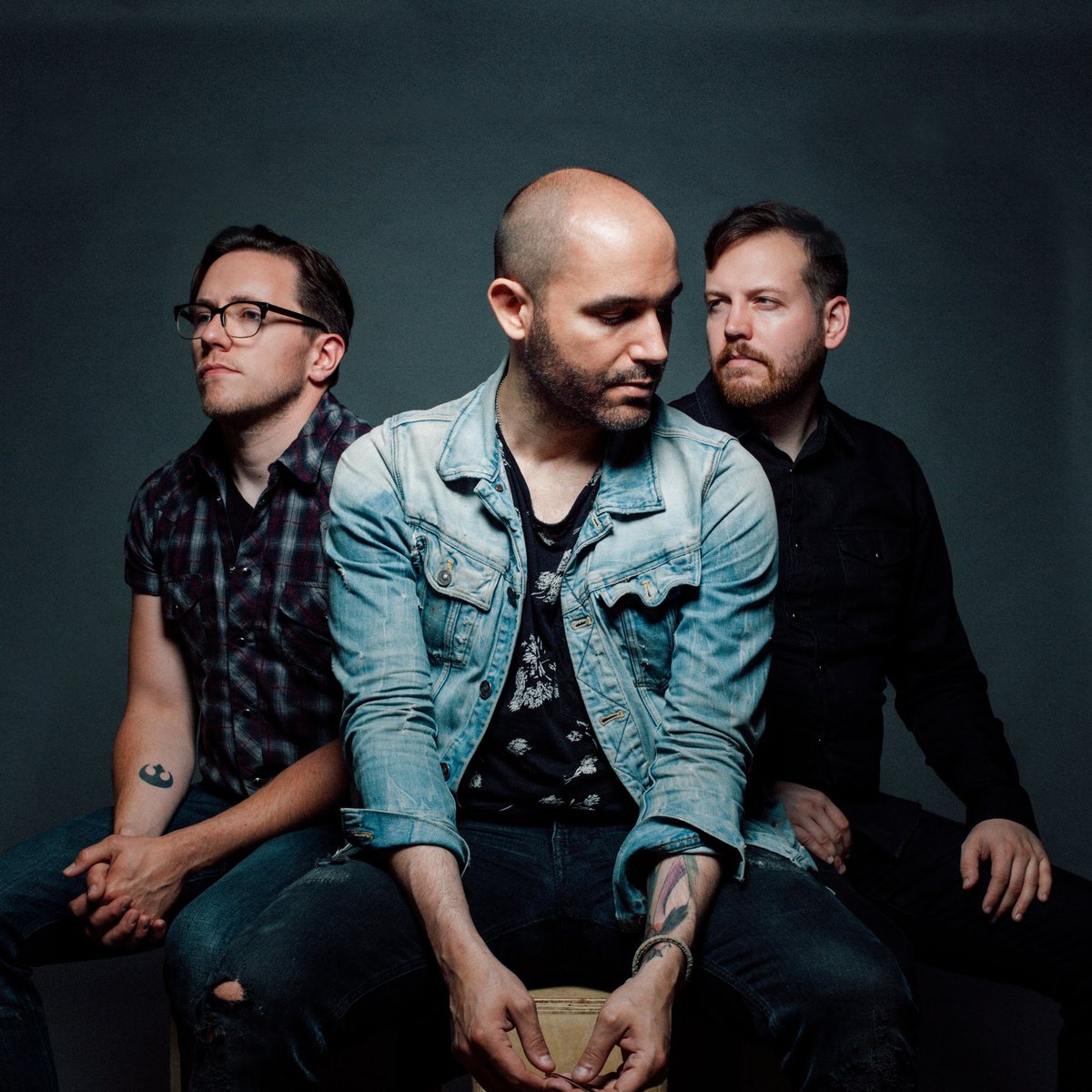 PreludePress's tweet image. .@hiddenhospitals have released their new single, "Acid Rain" - check it out here: thepreludepress.com/news/2018/4/20…