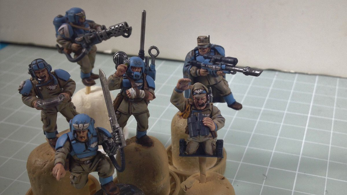 gurufoxx's tweet photo. Tiny angry dudes for the eModels Imperial Skitter build are finished! Part five coming soon. #warhammer40k #astramilitarum #emodels #figurepainting #paintingminiatures #vallejogamecolor https://t.co/on2FDGFGm9