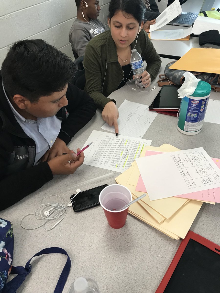 peddani's tweet photo. Newtons law of cooling lab to ID our murderer! @ManorNewTech @ManorISD https://t.co/B76KRZn6aN