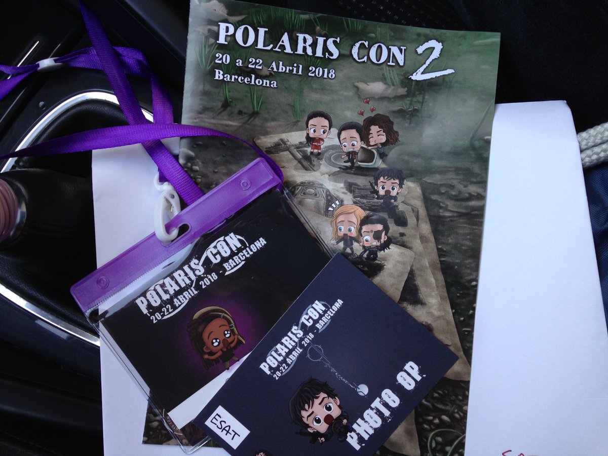 Alex_Connor13's tweet photo. @PolarisCONEU I'm ready for tomorrow. I can't believe I'll meet Eliza! #PolarisCon #Barcelona #ClexaKru https://t.co/q1Q4jGysHm