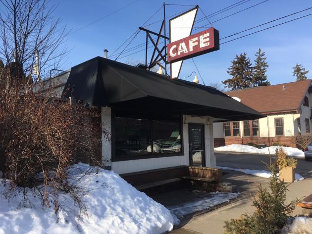 StarTribune's tweet photo. A modern Mexican bakery is moving from a farmers' market into a south Minneapolis storefront. https://t.co/KxgeKPcVb7 https://t.co/0GV0ZUxpAM