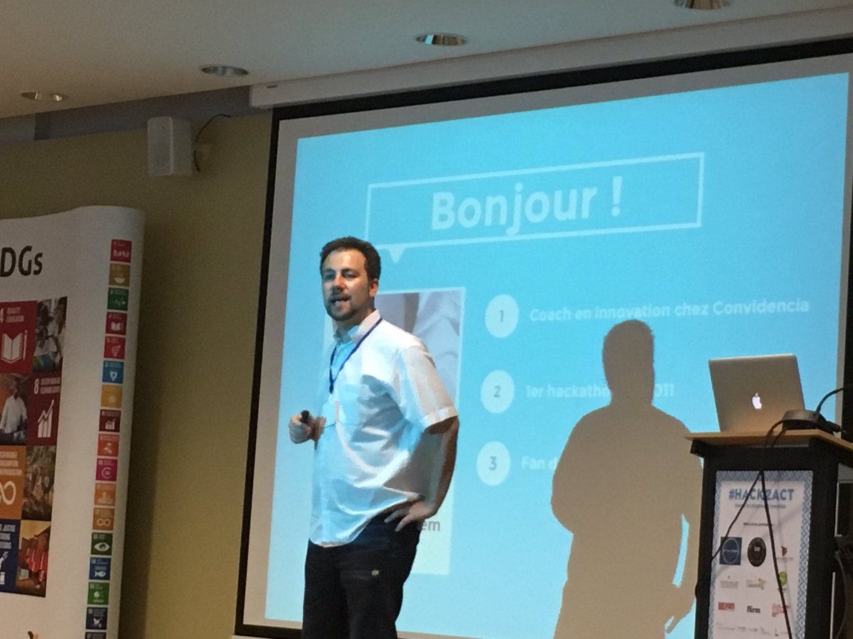 RosianaSensu's tweet photo. #Hack2Act animé par @miduchateau c'est parti! https://t.co/QEED0opA6J