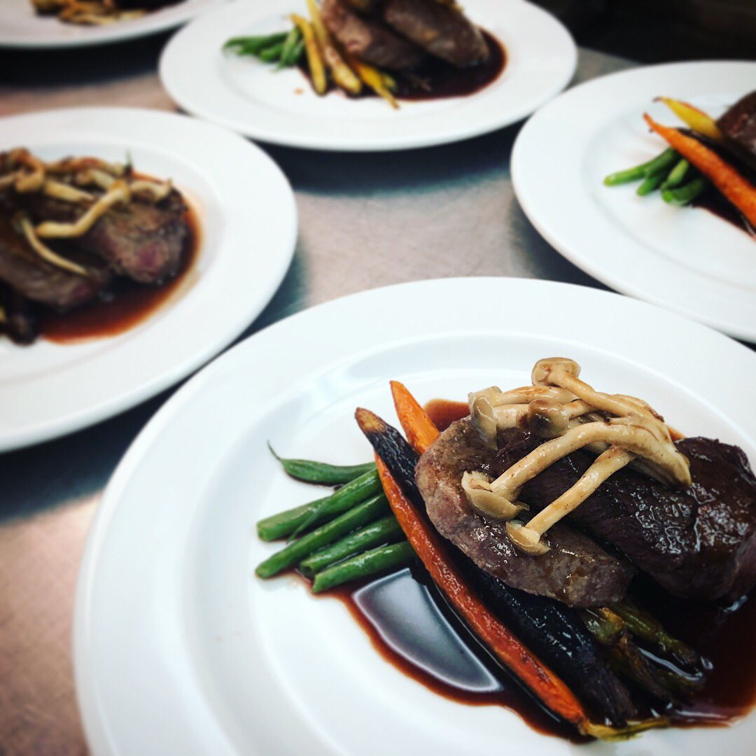 Forest_LakeCC's tweet photo. Mouth watering and elegant. https://t.co/3rQSxP3D7p