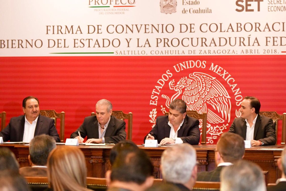 mrikelme's tweet photo. Con la finalidad de brindar mayor protección a los coahuilenses en su consumo comercial, hoy llevamos a cabo la Firma del Convenio de Colaboración con la Procuraduría Federal del Consumidor en la presencia de su Director Nacional @RogelioCerdaP #Coahuila https://t.co/PWr53ogniN
