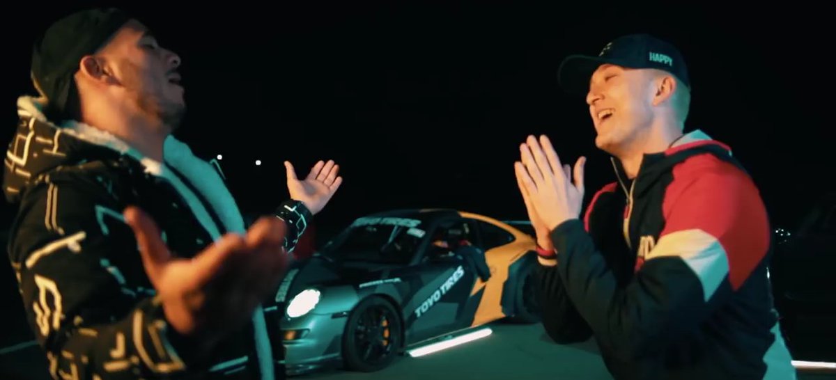 Charlen15424639's tweet photo. Le clip de Vald &amp; Hornet la frappe "valise" et disponible le lien juste ici👉 https://t.co/OyJ9rtP3O4 🎤📹 https://t.co/6npM36ccBl