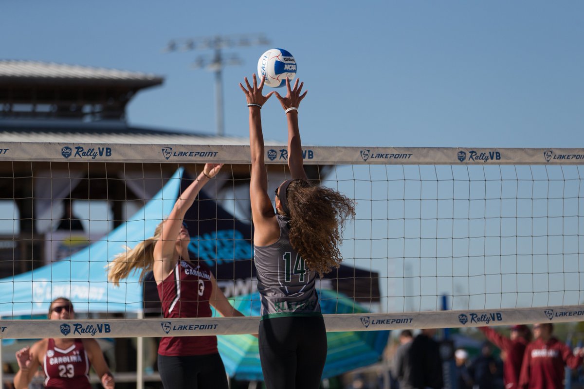 UAB_BVB's tweet photo. Match ✌️ at the #CCSABeachVB Tournament coming up in 15 minutes vs. College of Charleston

1️⃣: Adams/May
2️⃣: Logoleo/Bognar
3️⃣: Moreno/Martinez
4️⃣: Buckland/McClure
5️⃣: Napolitano/Pringle https://t.co/vJpf8hGCjU