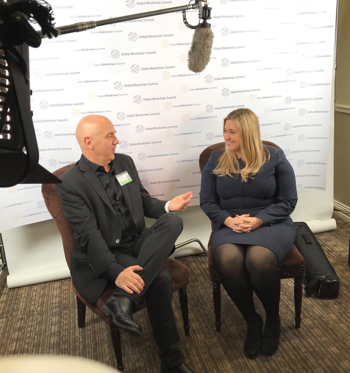gblockchain1's tweet photo. Behind the scenes Hans Hultgren interviewing Shawnna Hoffman at the Global Blockchain Summit 2018 #BlockchainSummit18 #GBS2018 #globalblockchainsummit https://t.co/tzfqalJYB8