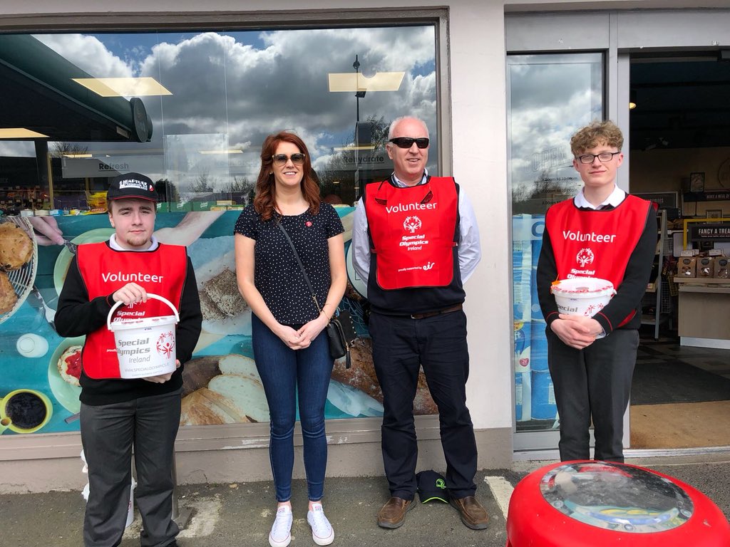 TrionaH27's tweet photo. @SOLeinster #TeamLeinster #NationalCollectionDay #PlayYourPart https://t.co/tjl7pteh4x