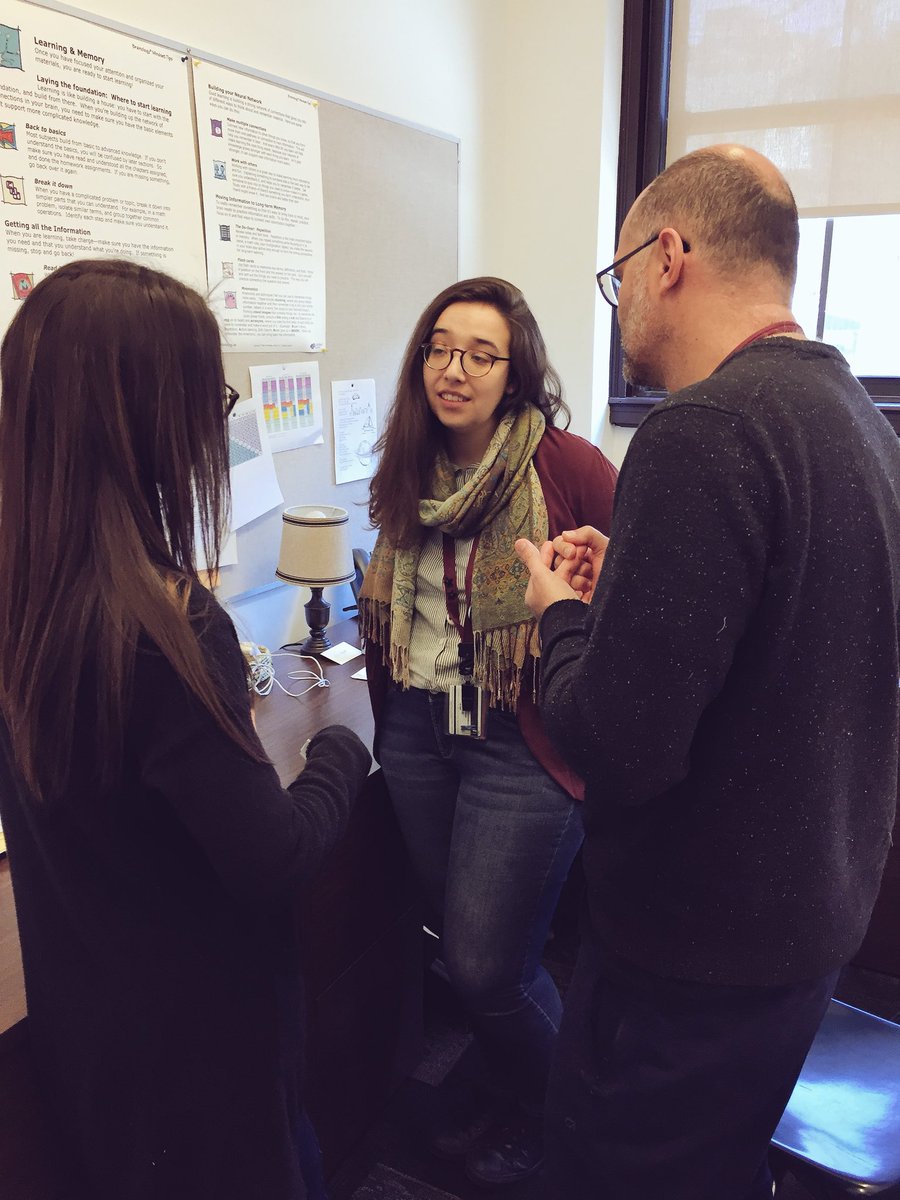 AskAndreaHite's tweet image. It’s time to practice! One person is giving feedback, one person is receiving feedback (scenarios they might actually encounter), and one person is the process observer. #LabEDTraining2018 #LabLearns #GOMAROONS