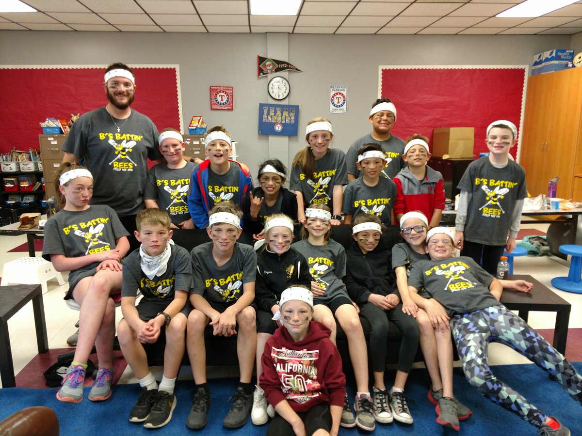 jbiggerstaff4's tweet photo. We are Field Day ready @DavisElemRCISD! #fieldday2018 https://t.co/V2dloa8BRa