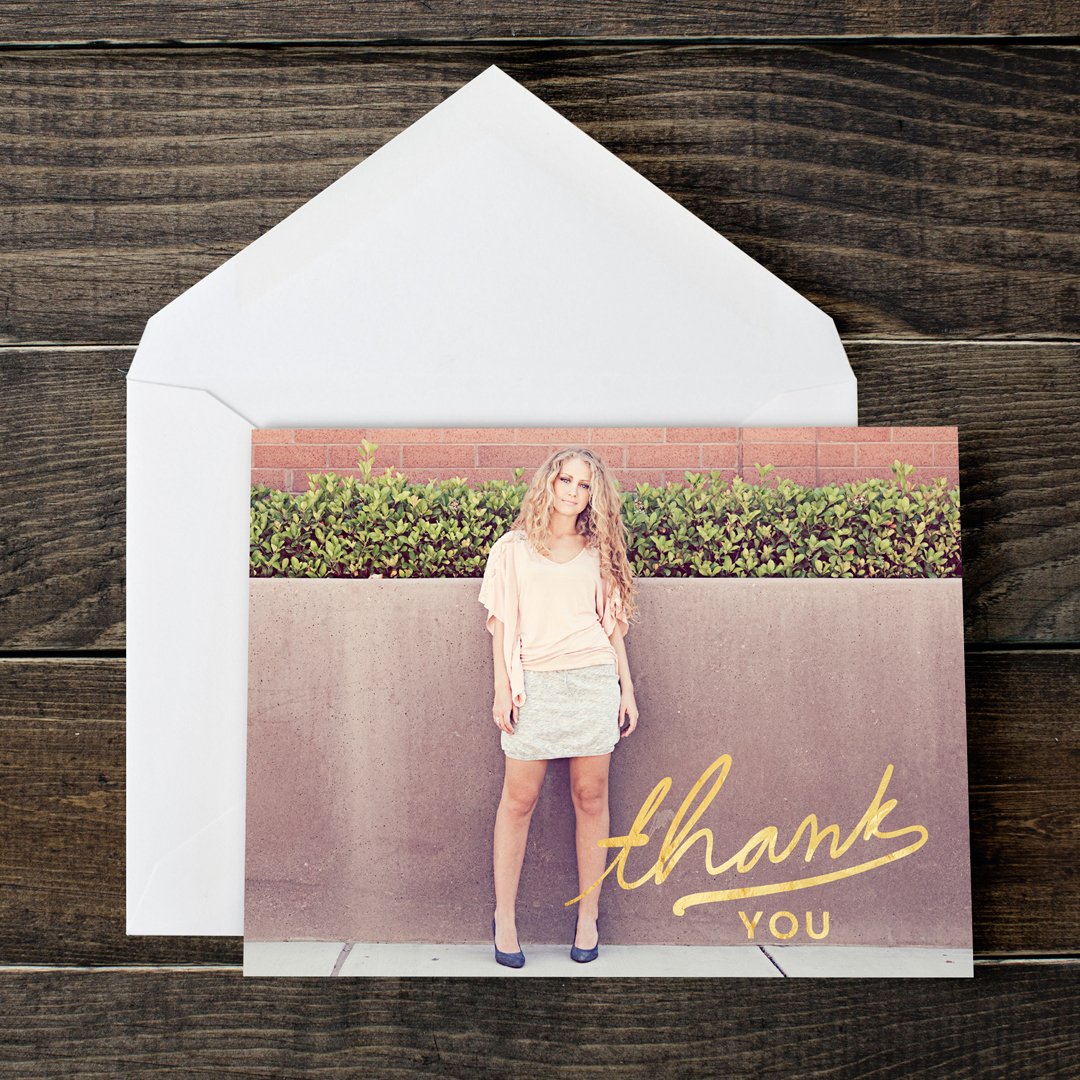 PearTreeGreet's tweet photo. Your grad is going to have a bazillion thank you notes to write. Make it a little more personal >  https://t.co/7CMViOG3fM https://t.co/XFkUs8xdYj