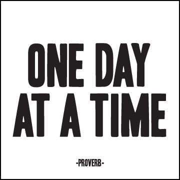 MHFirstAidUSA's tweet photo. Celebrate your successes no matter how big or small - one day at a time! 

Fortunately, the next couple days are the weekend 😁 #FridayFeeling https://t.co/vBPCWrLV76
