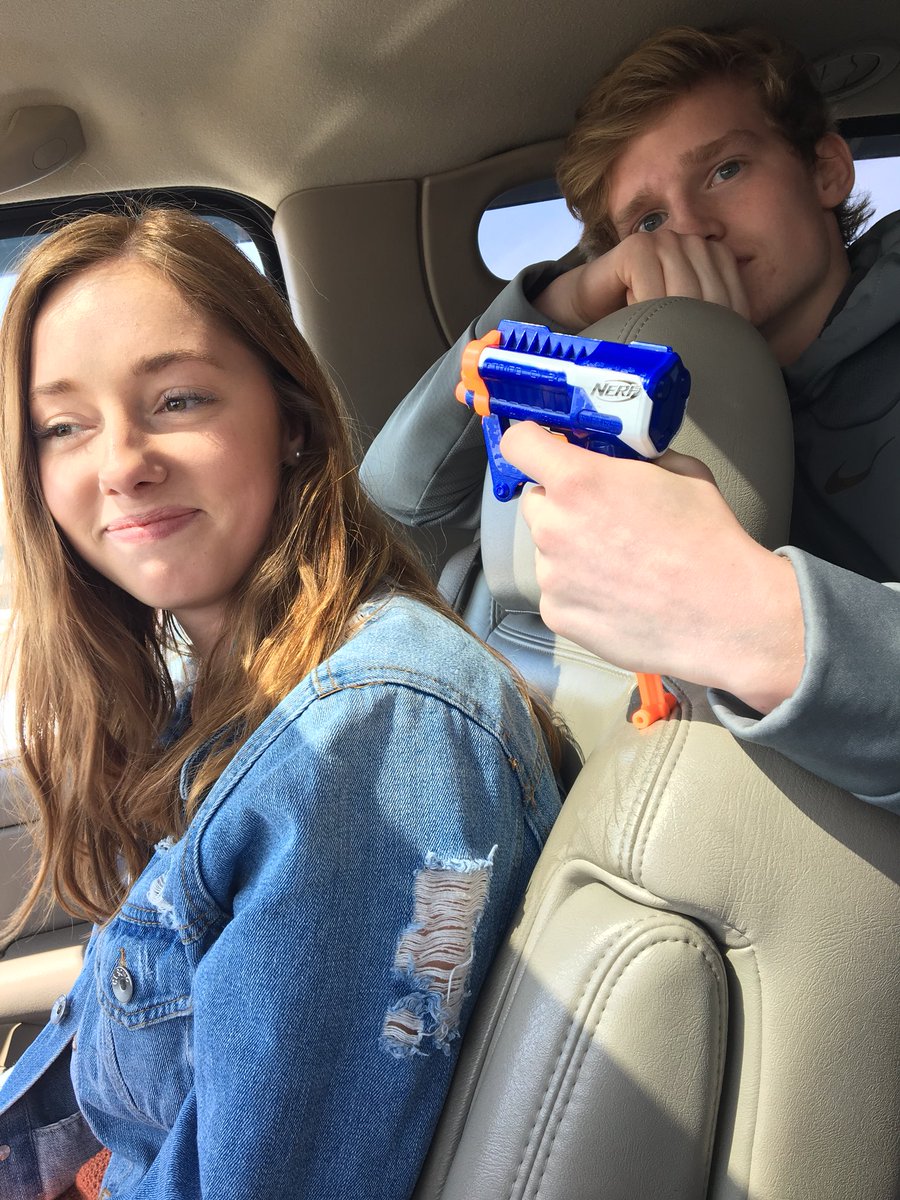 PerrosSus's tweet photo. Down she goes 😳😳😳 sorry katie, jacks a little too slippery @ERAssassins https://t.co/f98Oarxq3C