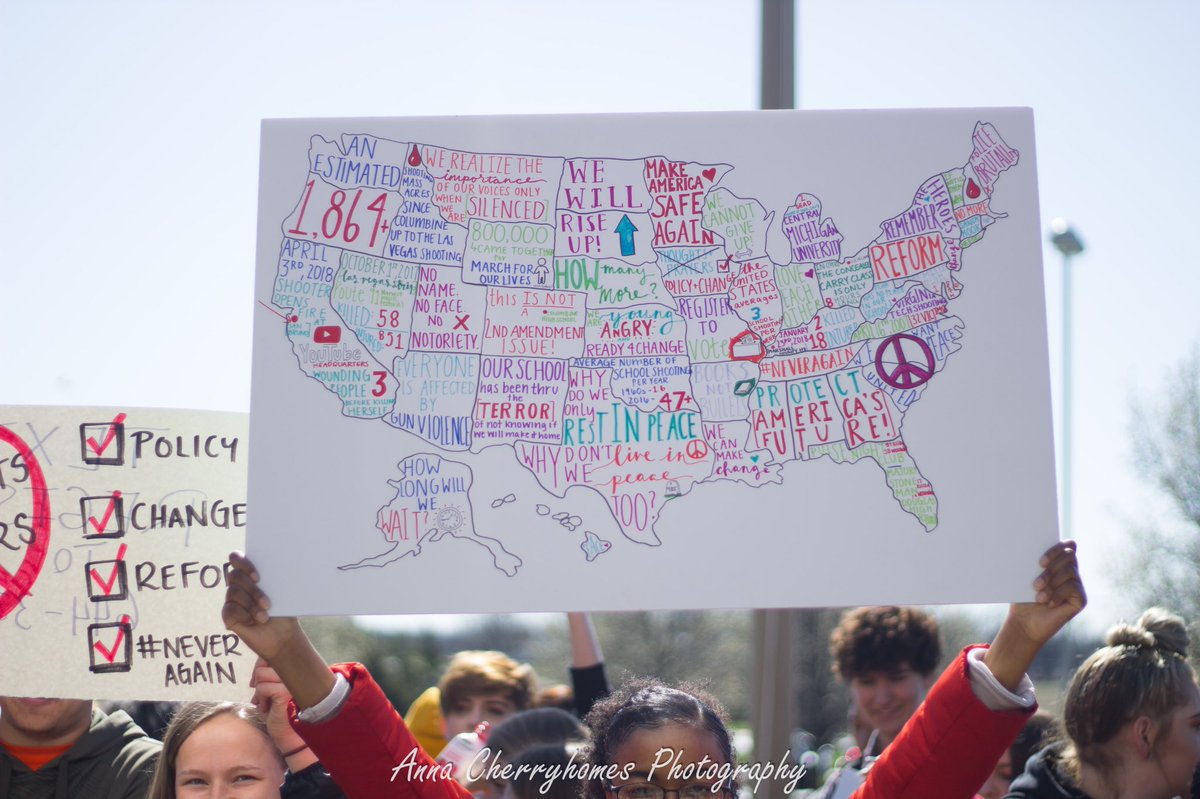 bree_wigi's tweet photo. It should’ve ended after Columbine. 19 years later and they didn’t expect our generation. We demand change. @PNstudentsAGV #NationalWalkoutDay https://t.co/9LT5jztZTb