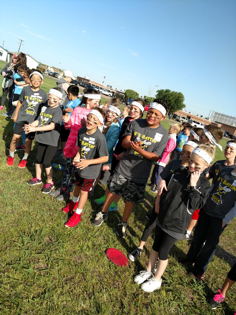 jbiggerstaff4's tweet photo. We are Field Day ready @DavisElemRCISD! #fieldday2018 https://t.co/V2dloa8BRa