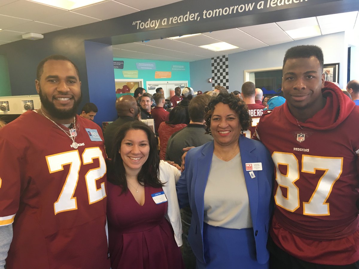 DCSBOE's tweet photo. Ward 4 Representative @Lannette4Ward4 &amp; Senior Policy Analyst @msalcicc joined the @Redskins today to cut the ribbon at the new @LBECDC library! @dcpublicschools @RedskinsCR #READesign #RedskinsGiveBack https://t.co/j9jfivInPI