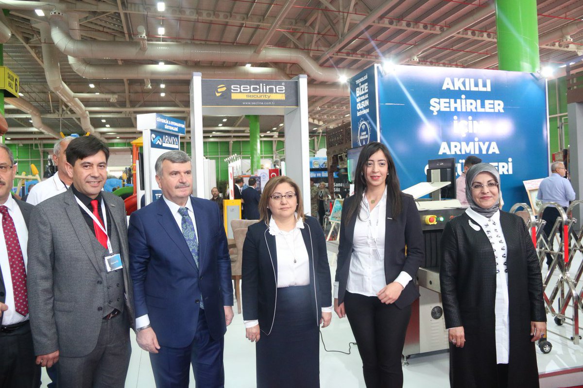 SeclineSecurity's tweet photo. Konya Uluslararası Fuar Merkezinde gerçekleşen Kent ve İnşaat Fuarlarındaki standlarımızı ziyaret eden Sayın Valimiz @YakupCanbolat'a, Konya BŞBB. Sayın @Tahir_Akyurek'e, G.Antep BŞBB. @FatmaSahin'e, Meram BB. @FatmaToru'ya, KTO. BŞK. Sayın @selcukozturk_'e çok teşekkür ederiz. https://t.co/EM3hEiWJqh