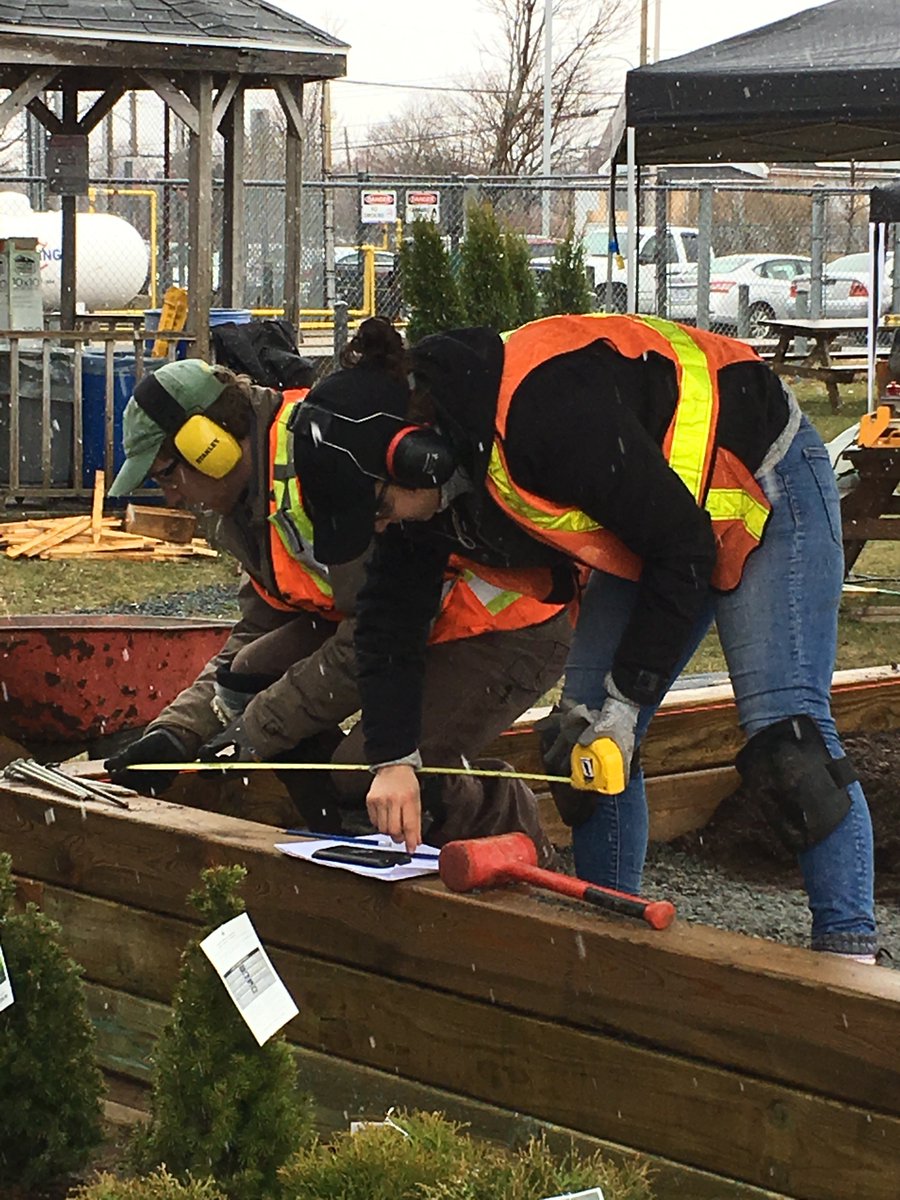 Skills_NS's tweet photo. Dirt don’t hurt these Competitors! This is the first year Landscape Gardening has been on display at an HRM location, and we are loving it! Big blooming thanks to @ShawBrickStone @HomeDepotCanada @TheStoneDepot1 #SkillsComp2018 #LandscapeGardening https://t.co/FcFAERPaLN