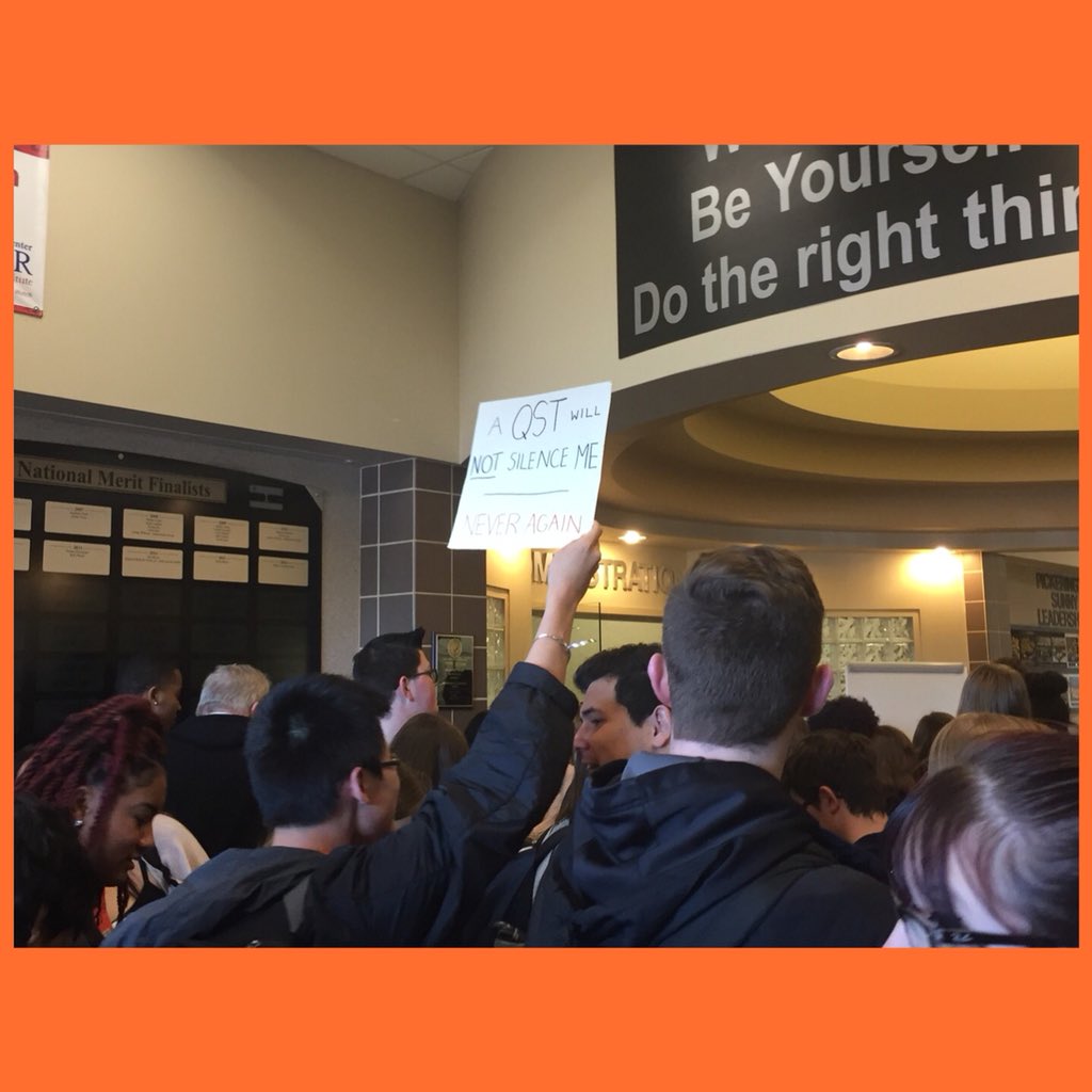katy_burkholder's tweet photo. #PNStudentsAGV #NeverAgain the walk out was amazing 🧡 https://t.co/VcQXeFLwOU