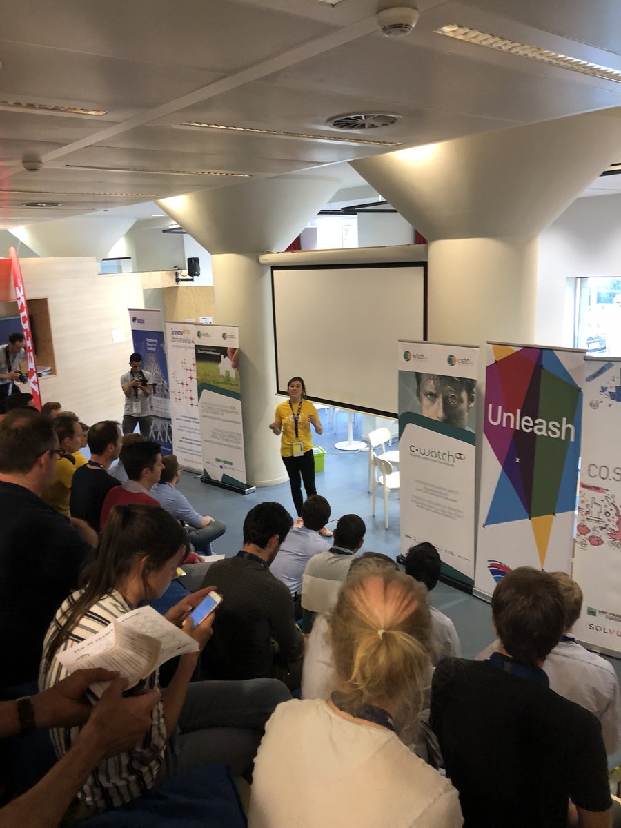 v_canuel's tweet photo. Caroline from #smartbeam presents our project at #hackathondc https://t.co/0j3wA55oEu https://t.co/WGPvsJ3u3u