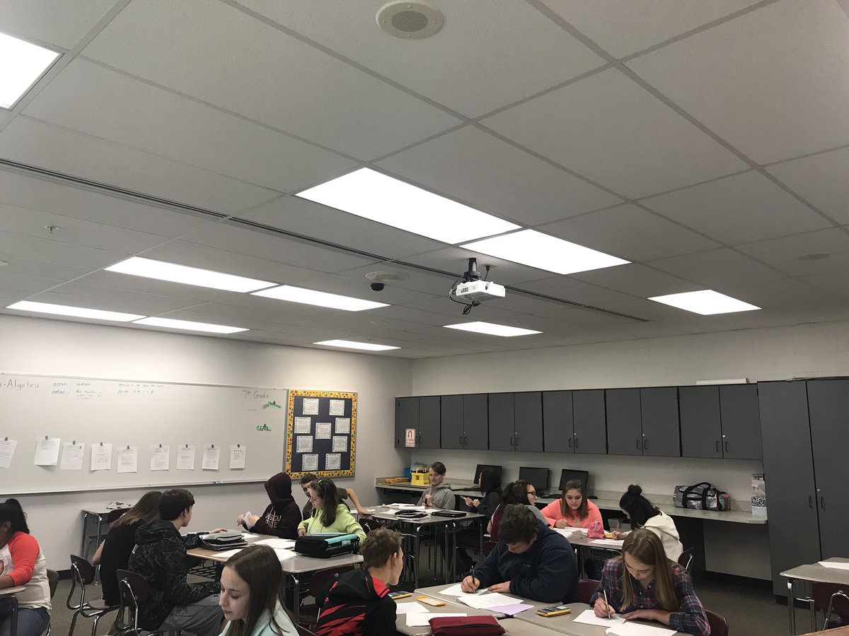 natewarner_2's tweet photo. ABSOLUTELY LOVE MY STUDENTS!!! Putting in hard work in the last period of the day because they care about their education! #PropsToThem https://t.co/WGYe9itOay