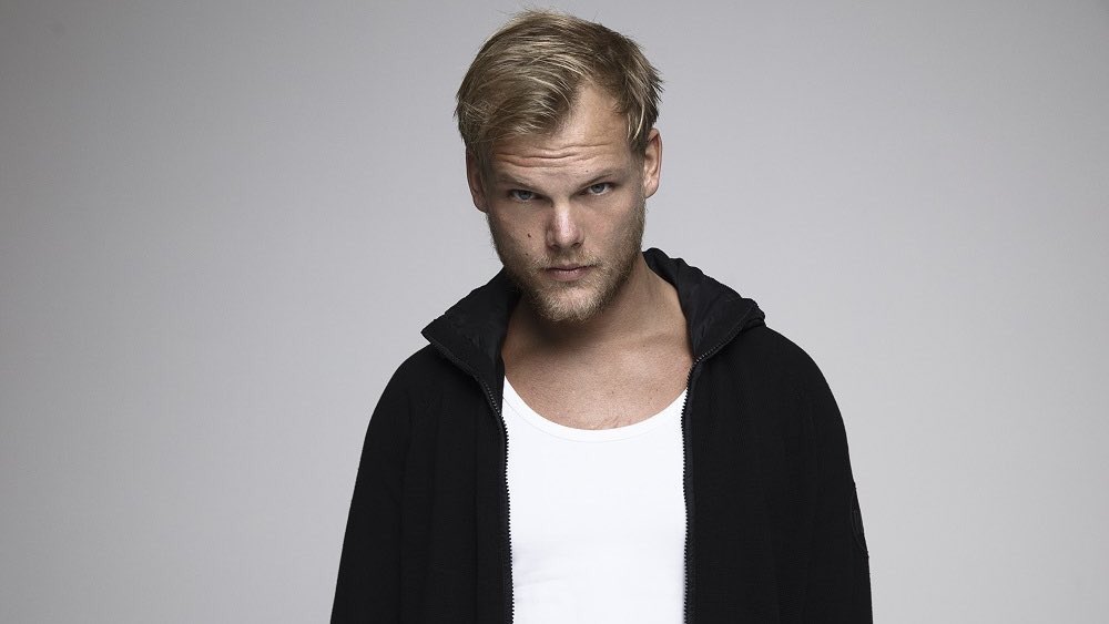 SummerOfSound's tweet photo. Our thoughts &amp; prayers are with Avicii’s family and friends. He will be remembered for eternity for impacting so many lives in a positive way through his music. Gone too soon, but never forgotten. #RIPAvicii https://t.co/p6iAVkAnXf