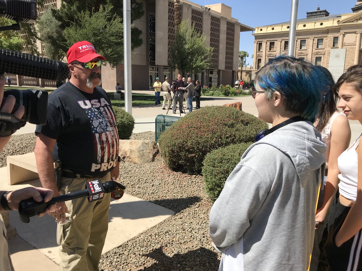 dustingardiner's tweet image. HAPPENING NOW: Students demanding gun-control laws starting to arrive at Arizona Capitol. They plan to occupy state buildings for a die-in protest on anniversary of #Columbine.

Huge police presence here, w/ SWAT team. #MarchForOurLives #2ndAmmendment #GunViolence @azcentral