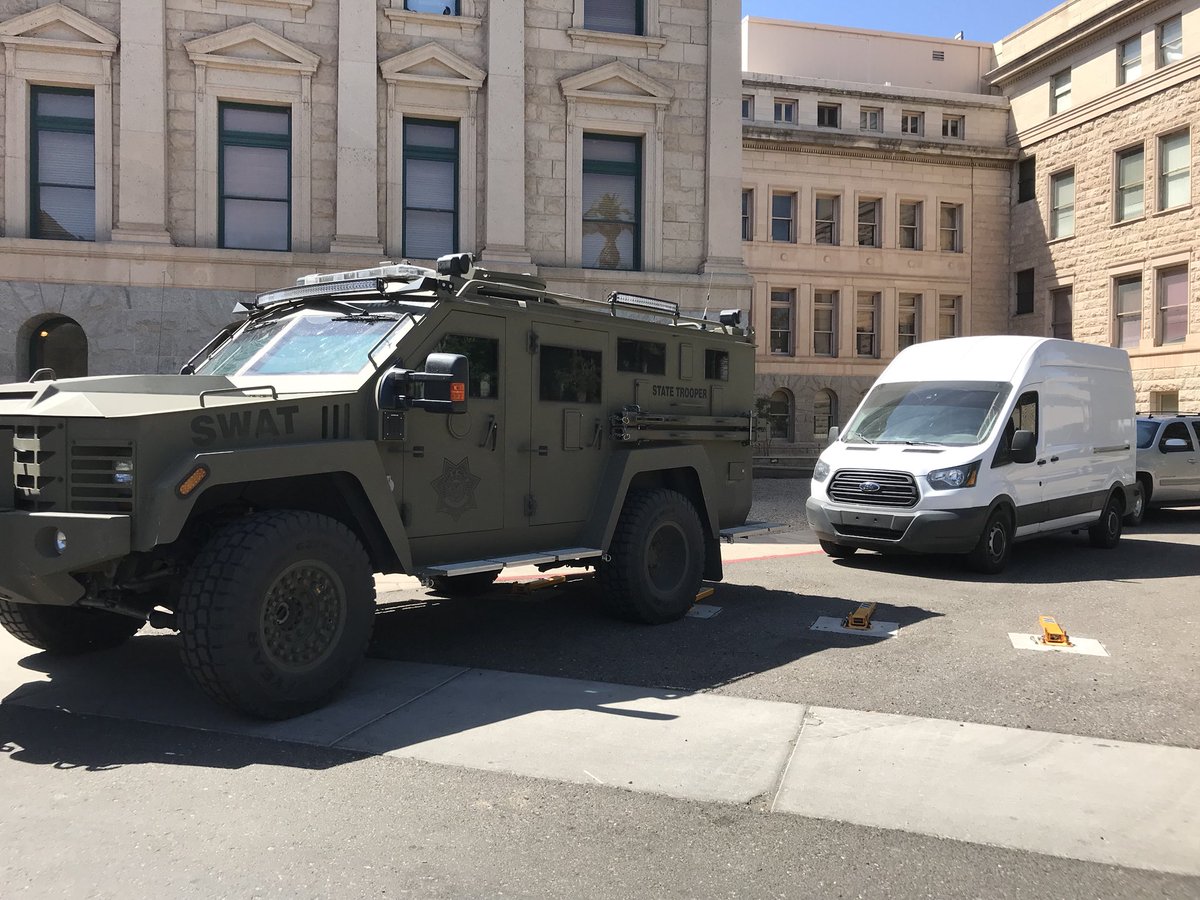 dustingardiner's tweet image. HAPPENING NOW: Students demanding gun-control laws starting to arrive at Arizona Capitol. They plan to occupy state buildings for a die-in protest on anniversary of #Columbine.

Huge police presence here, w/ SWAT team. #MarchForOurLives #2ndAmmendment #GunViolence @azcentral